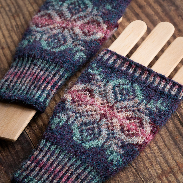 Ravelston Mitts