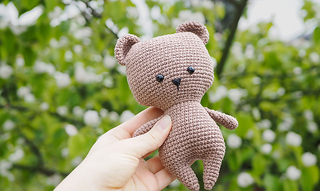 Amigurumi teddy bear
