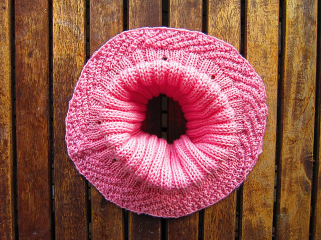 Baby Cowl Maya