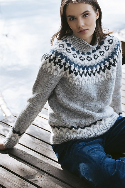 N041912 Vuorikiipeilijä Sweater