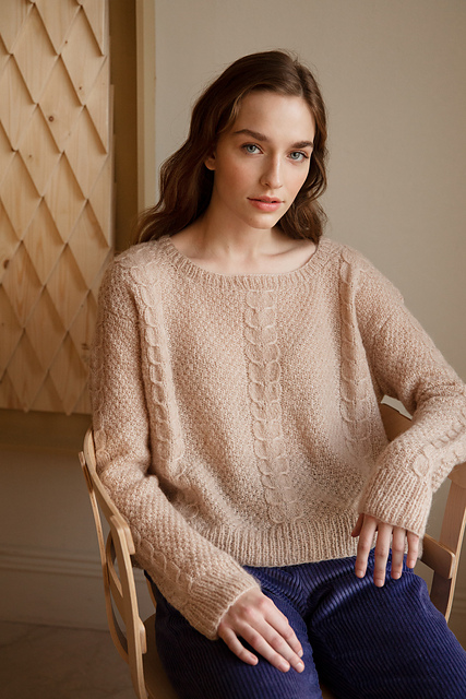 Ameri♡ HUNTER FEATHER KNIT MILLY FEATHER TRIM SWEATER – AKIRA