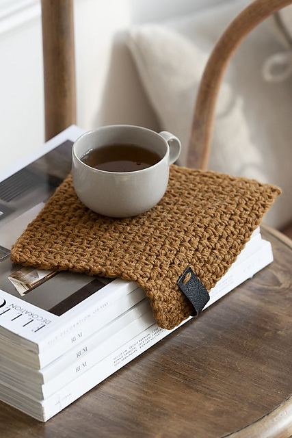 Morning Coffee Pot Holder