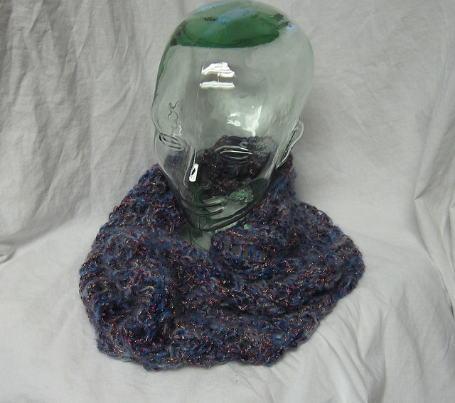 Diagonal Lace Cowl