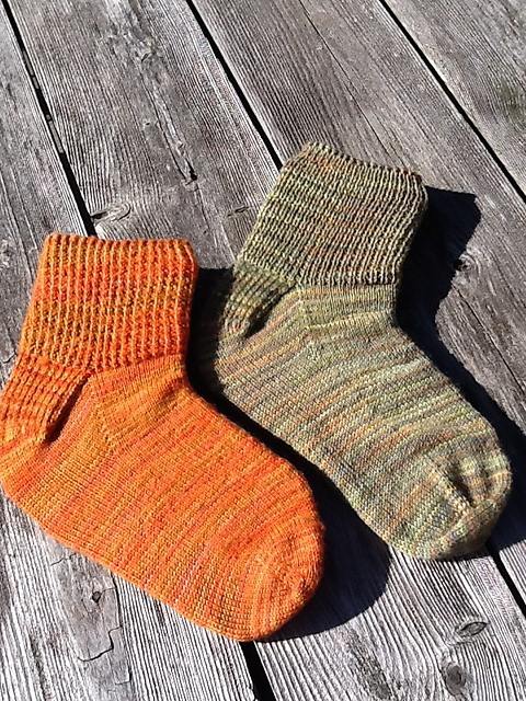 Piece of Cake Socks