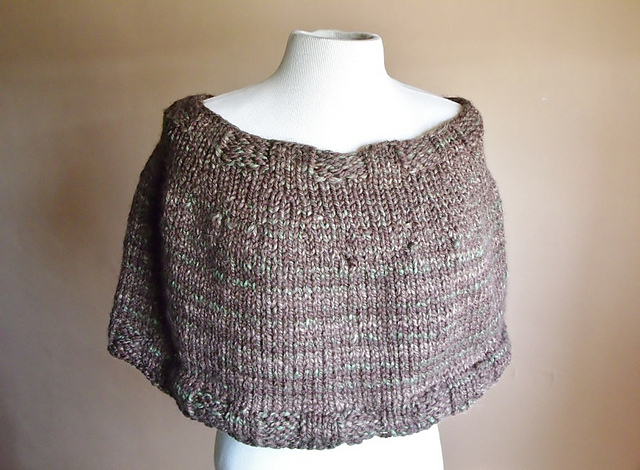 Simple Capelet, Thick & Quick