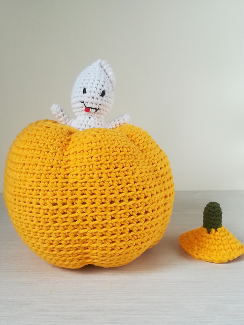 Ghost In Pumpkin