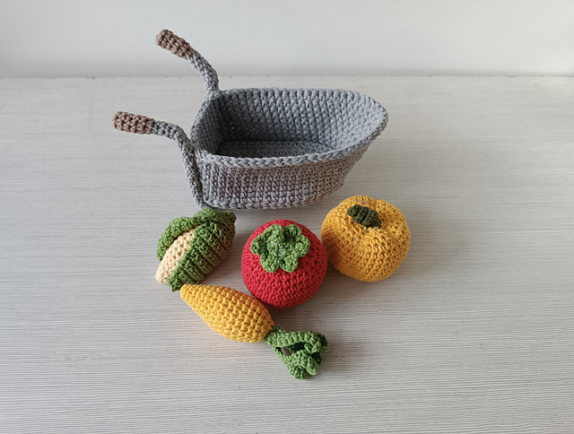 Garden set Wheelbarrow Vegetables