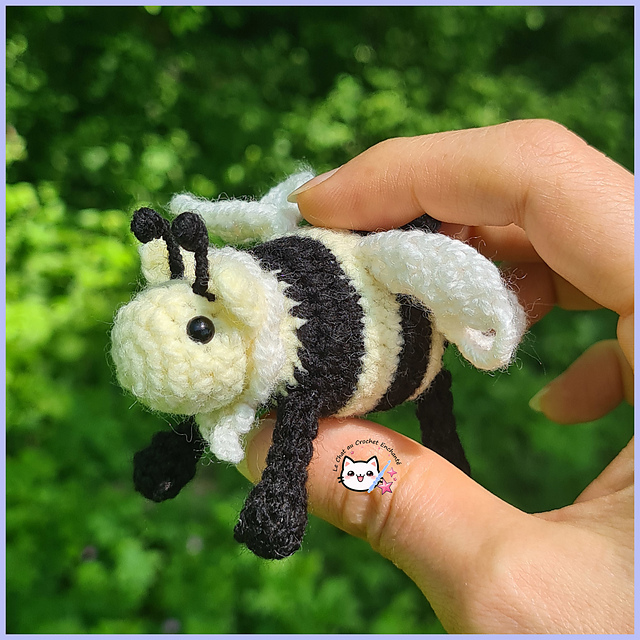 [ Chat - Abeille ] ]La Nyabeille
