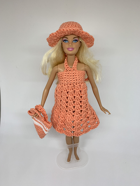 Barbie's sundress and bag