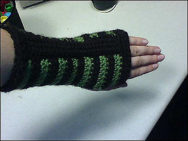 Dr. Horrible: Penny wristwarmers
