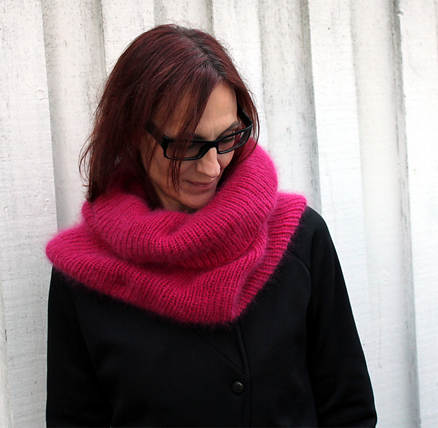Contemporary Cowl
