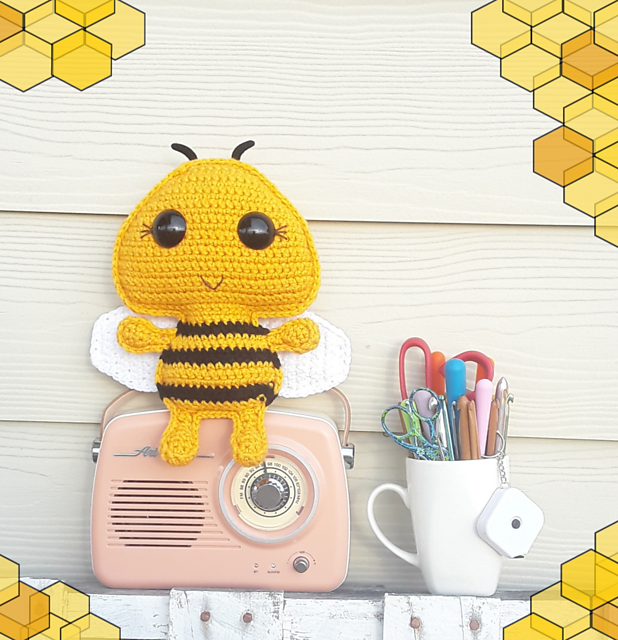 Bumble Bee Ragdoll