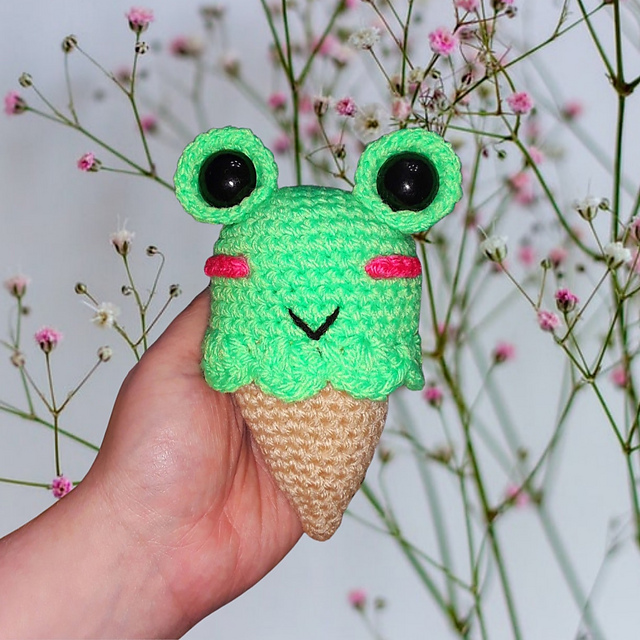Frog Ice Cream Cone
