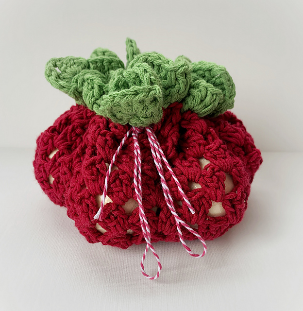 Granny gift wrap & dishcloth