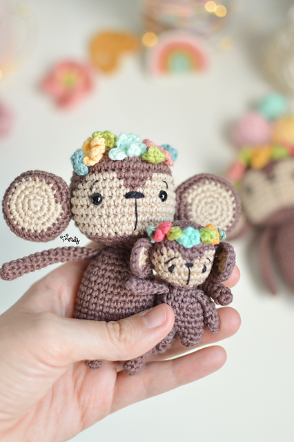 Mono Caimito amigurumi
