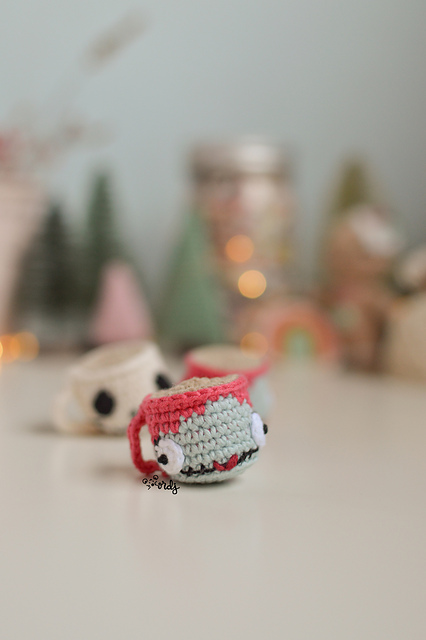 Taza Sally amigurumi