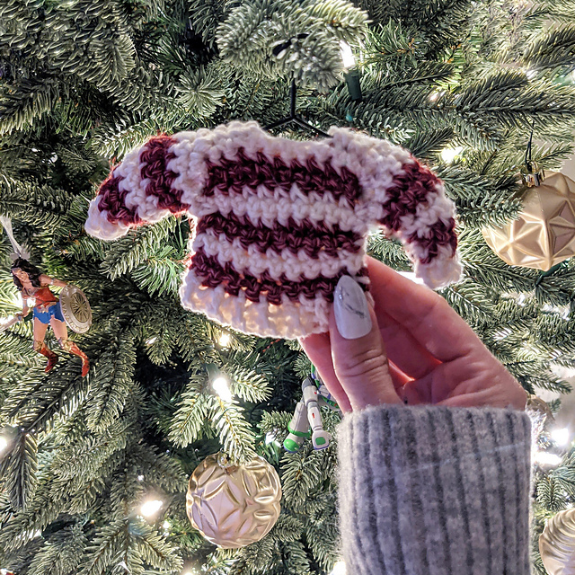 Mini Sweater Ornament