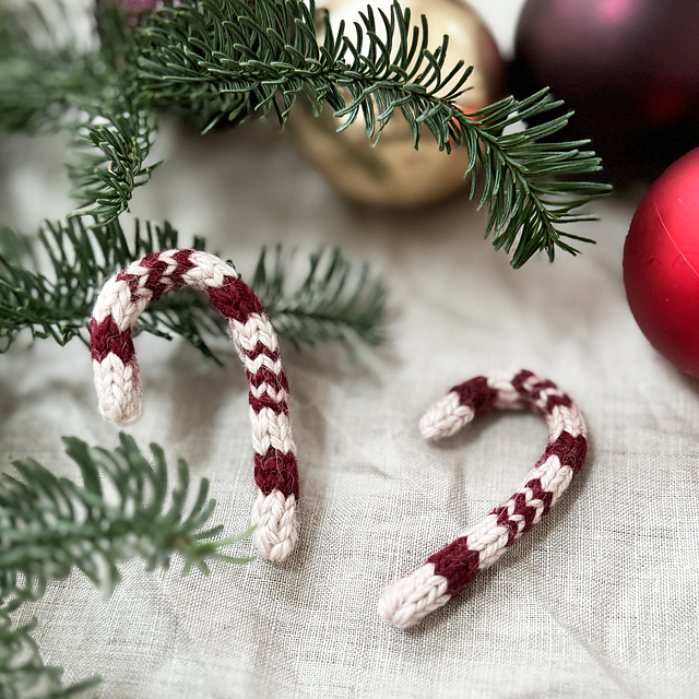 Ravelry: Candy Cane pattern by Odd Row