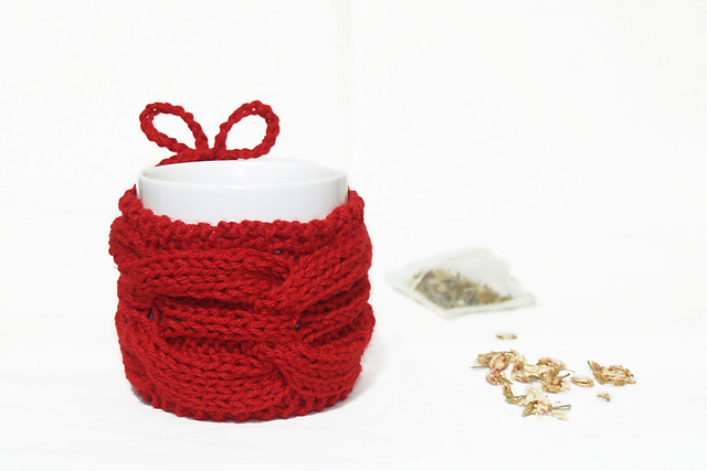 Cabled Coffee Mug Cozy