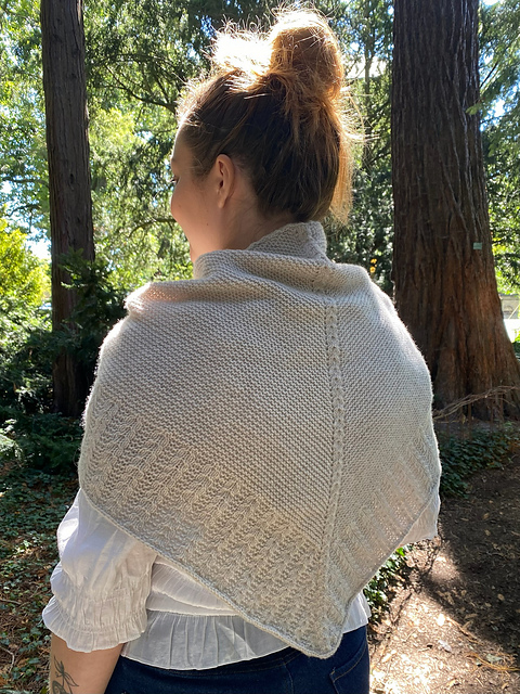Elisabeth shawl