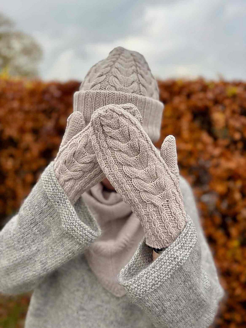 Gloria Mittens
