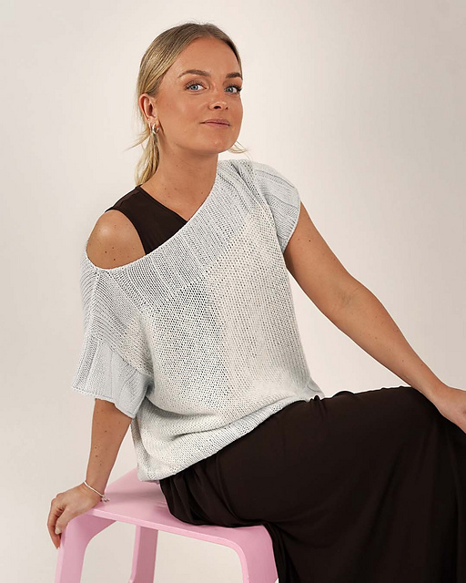 Easy Peasy Rose Tee