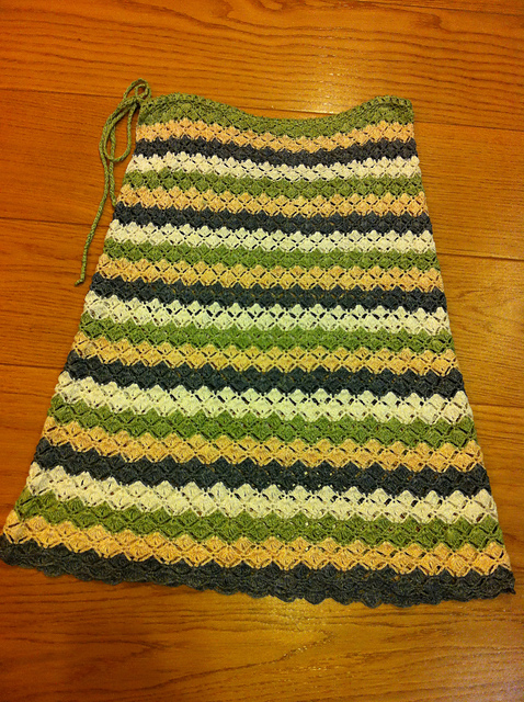 p.26/p.28 Shell-stitch Skirt