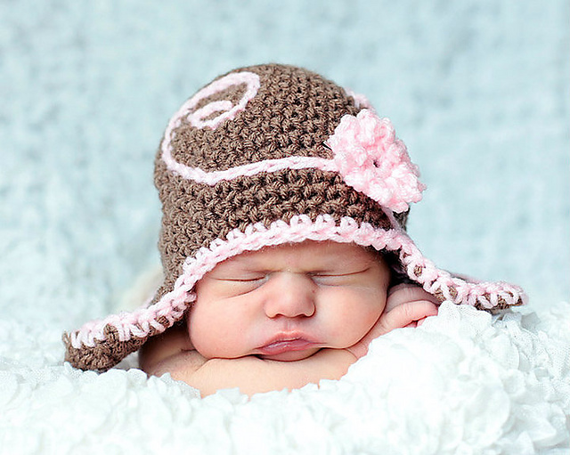 Squiggle'n'Swirl Beanie with Flair Earflaps