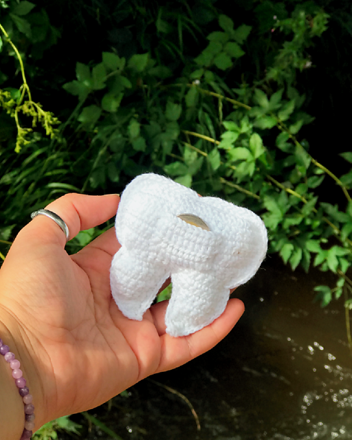 Pattern Dent Ravelry: Dent porte pièce pattern by Claudie Charles
