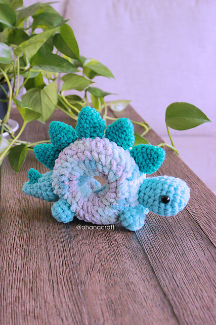 Stegonut Donutsaur