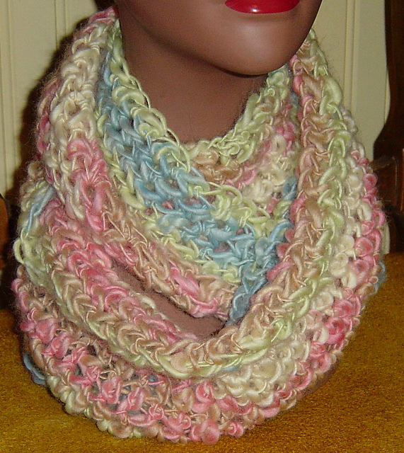 Mobius Scarf
