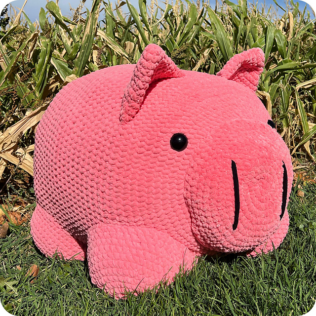 Crochet Jumbo Pig