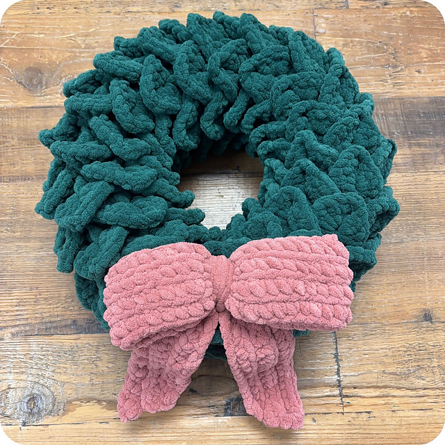 Crochet Wreath with Bow