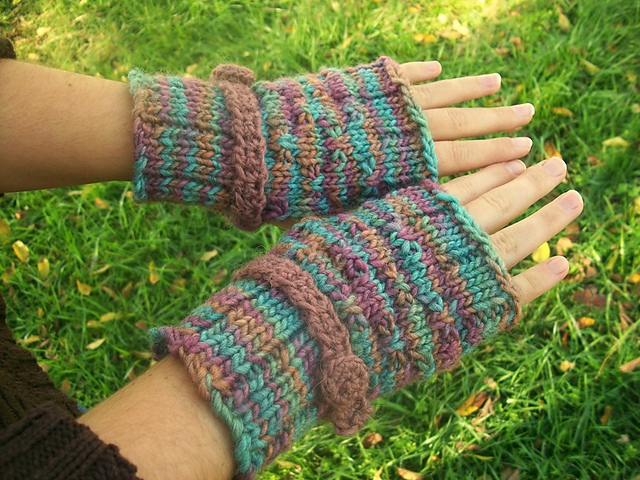Tiny Bowknot Fingerless Gloves