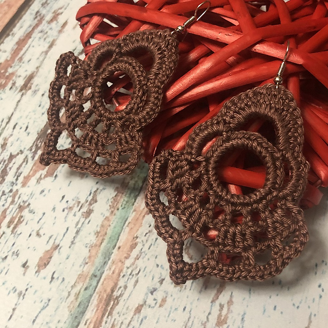 Ravelry: Chocolate dangle earrings pattern by Oksana Volytska
