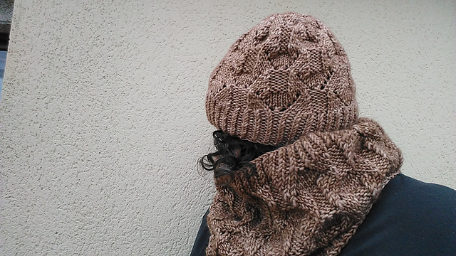 Saleta hat
