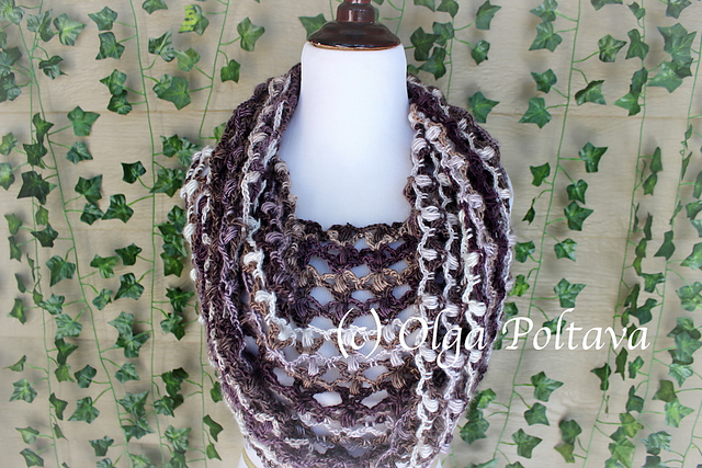 Lacy Mobius Shoulder Wrap