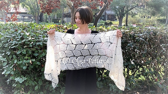 Lacy Leaves Shawl