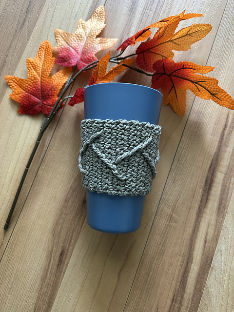 Mountain Peaks Cup Cozy