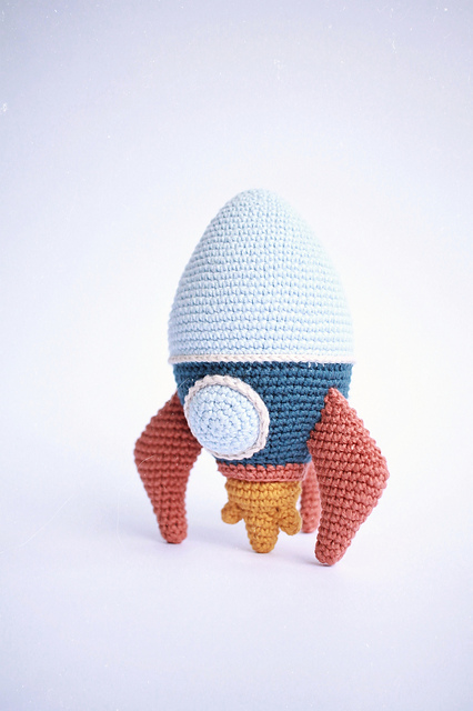 Rocket Amigurumi