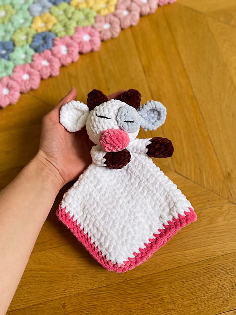 Cow Lovey