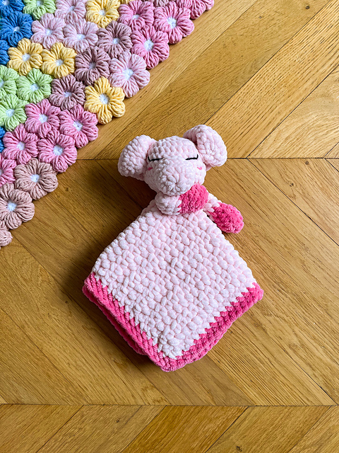 Pig Lovey