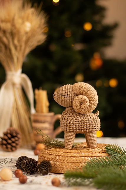 Ravelry: Ram toy pattern by Olya Samoseienko