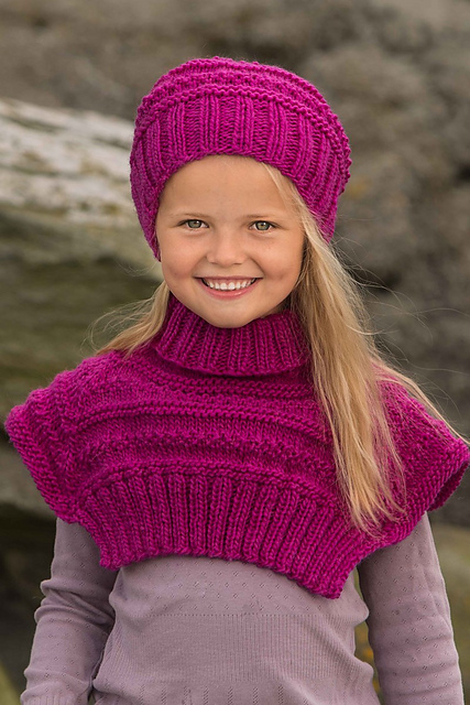1307-22 Hals og lue / Cowl and Hat