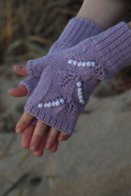 Lily of the Valley Handwarmers