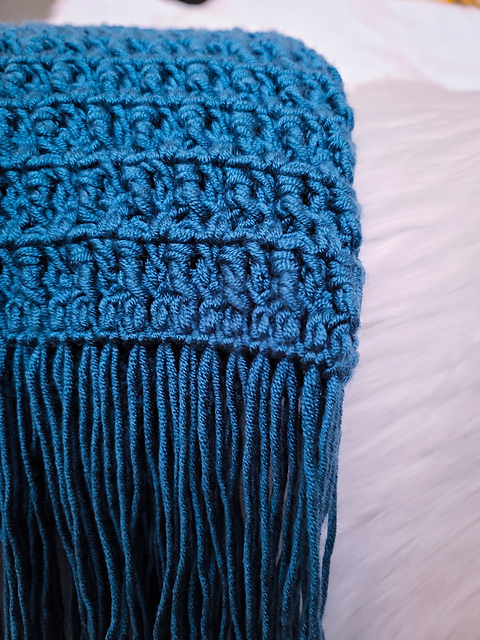 The Perfect Housewarming Throw