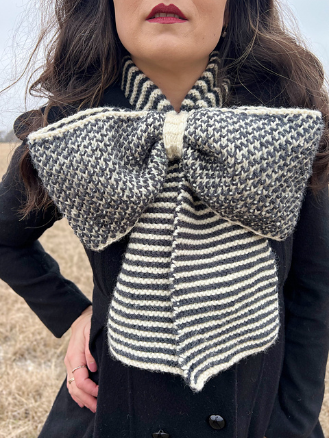 Cupid’s Bow Scarf