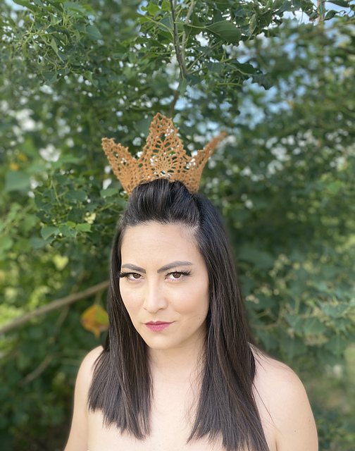 Pineapple Crown