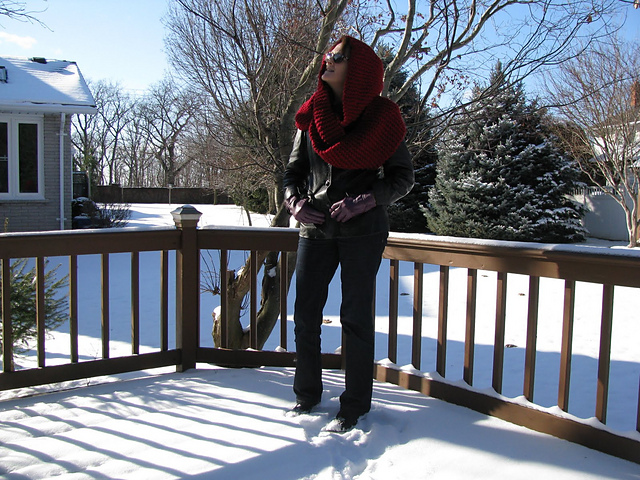Hooded Snow White Cowl