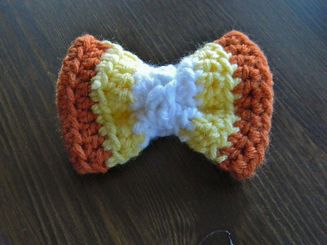 Candy Corn Bow
